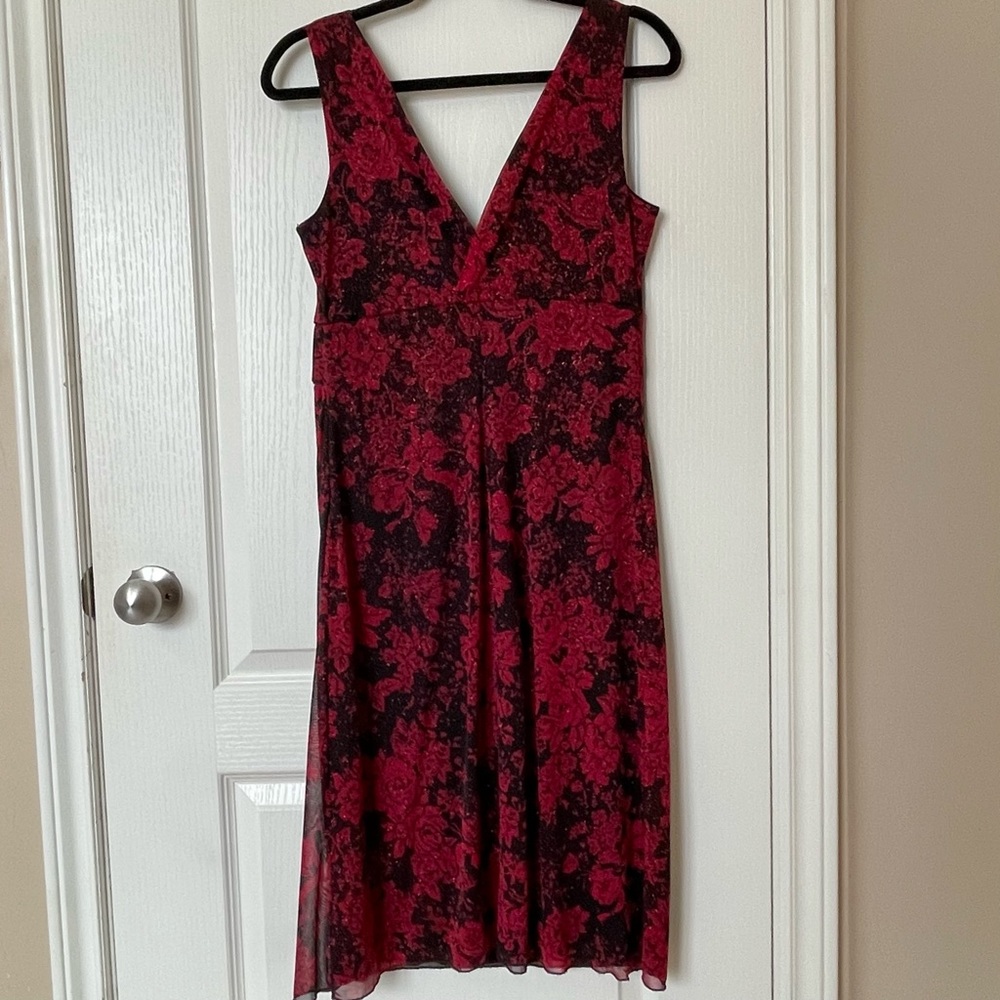 🌹 Ricki’s Red/Black Sparkly Dress. Size M. Like New